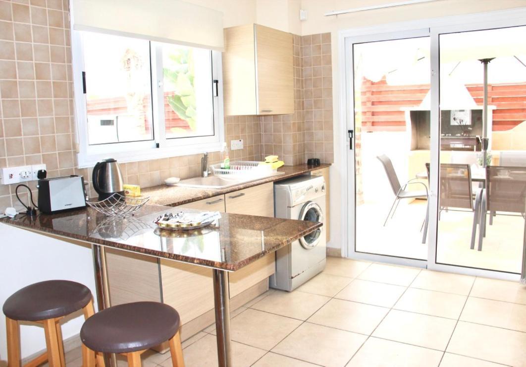 Villa Agnes Agia Napa Buitenkant foto
